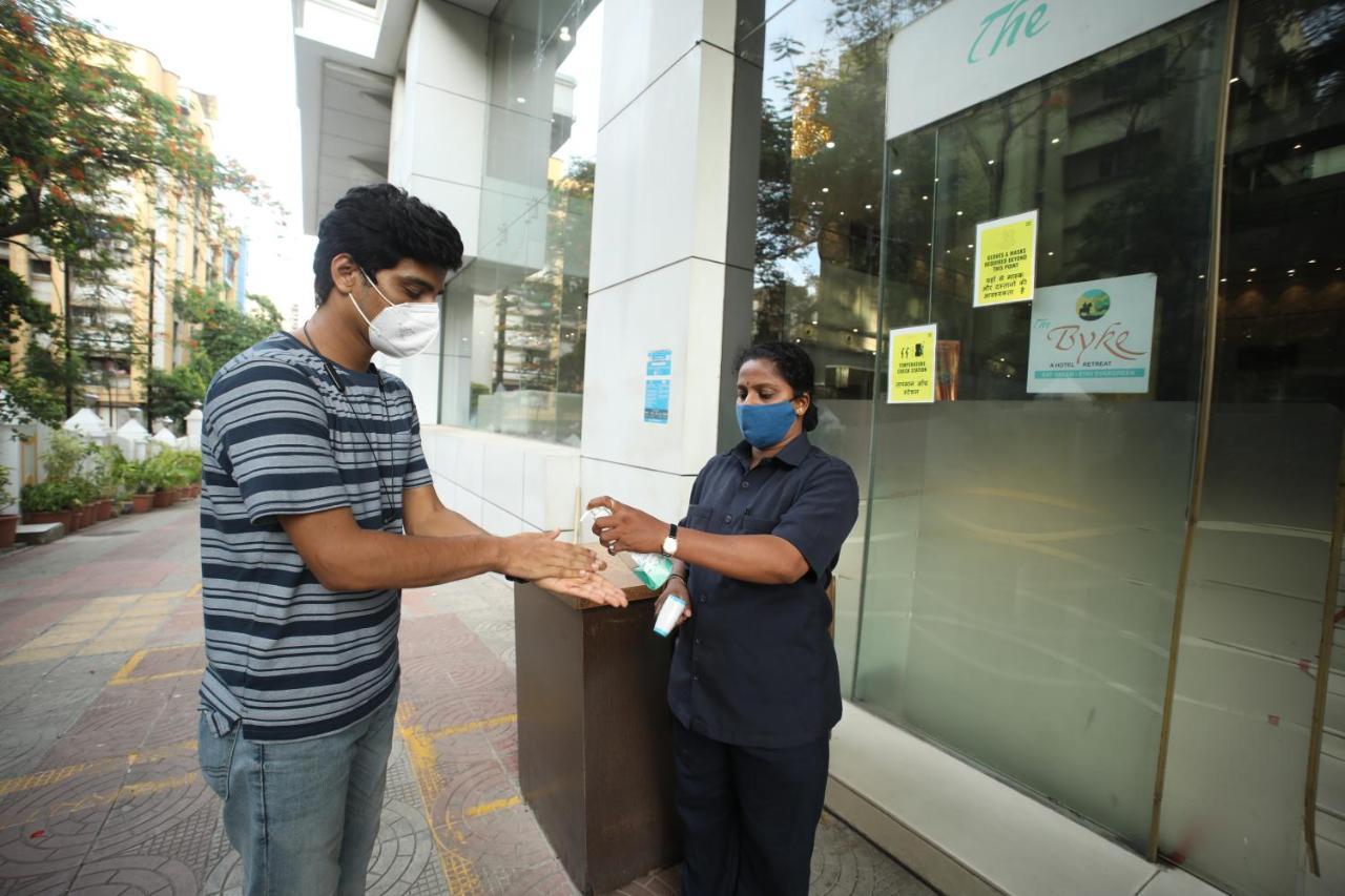 The Byke Suraj Plaza Pure Veg, Thane Exterior photo